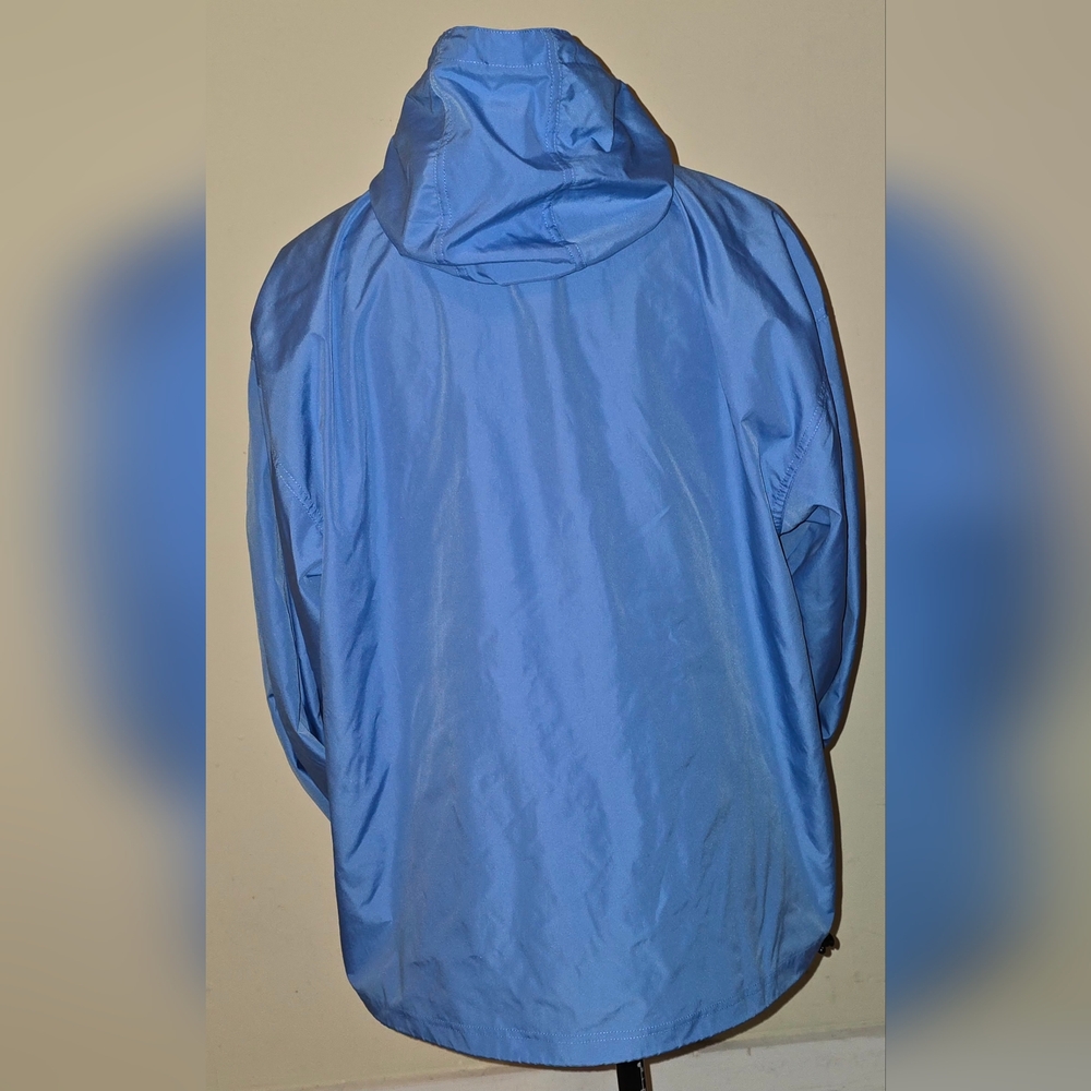 Champion Packable Windbreaker - Picture 3 of 5